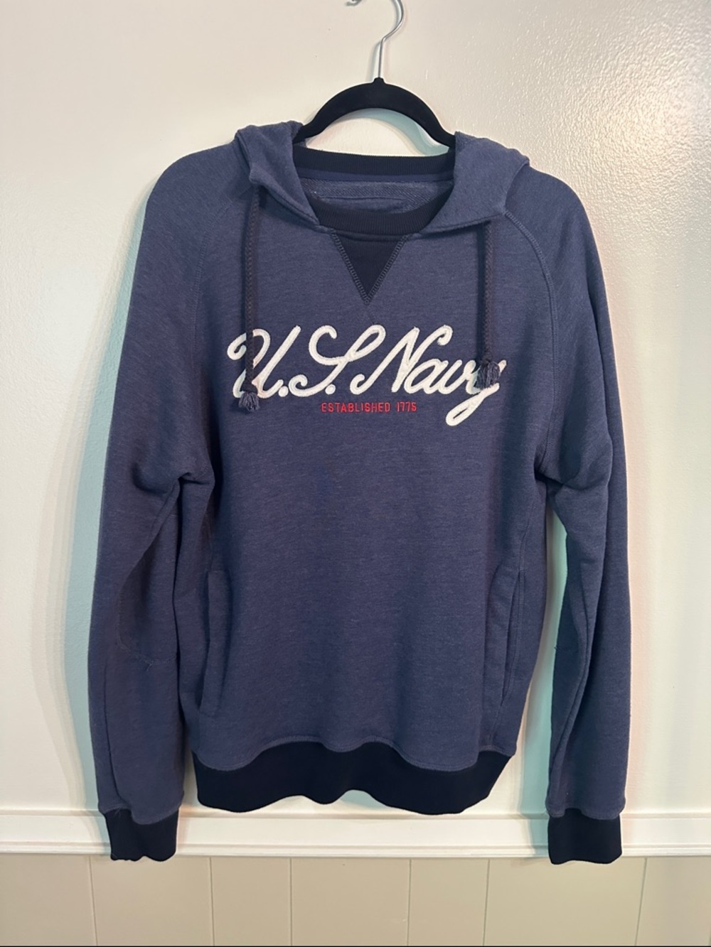 Camp David U.S. Navy Crewneck Sweatshirt  Size Large